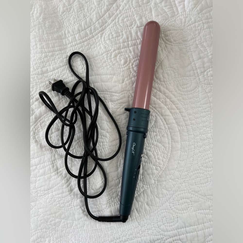 Ceramic curling wand